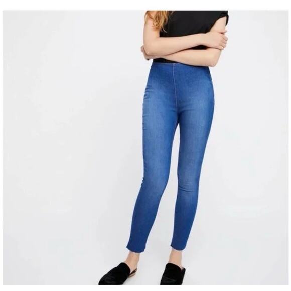 Free People Raw Hem High Rise Jegging Dark Blue Womens Size 30 - Picture 2 of 11